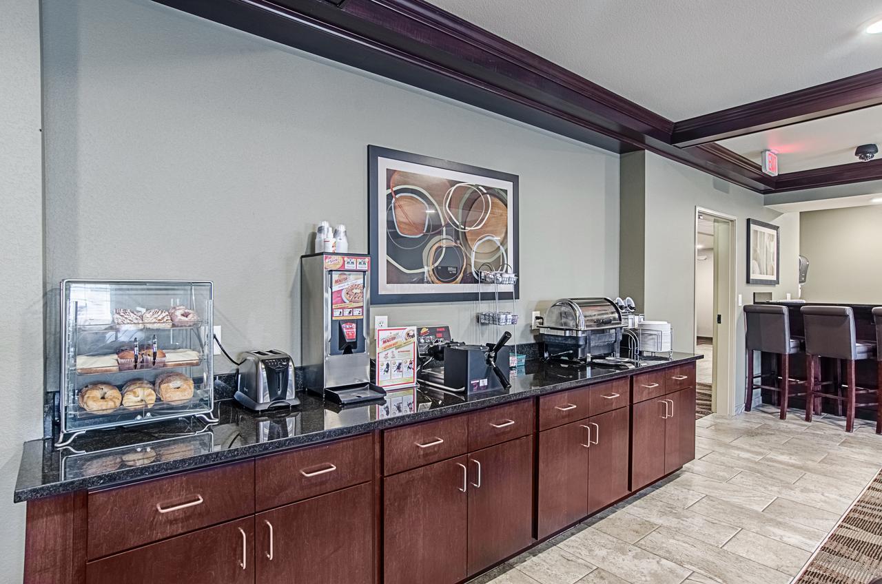 Cobblestone Inn & Suites - Guernsey Luaran gambar
