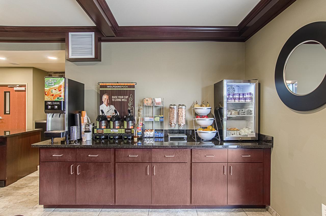 Cobblestone Inn & Suites - Guernsey Luaran gambar