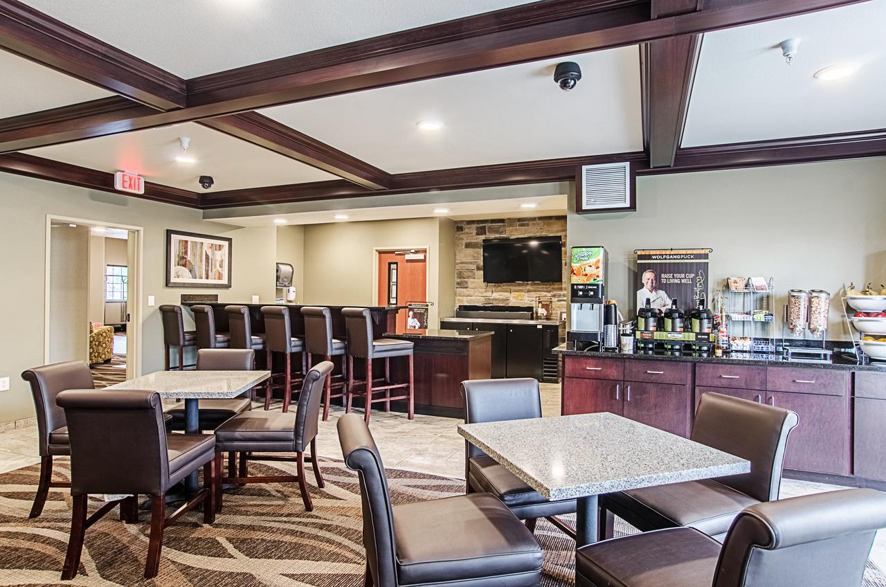 Cobblestone Inn & Suites - Guernsey Luaran gambar